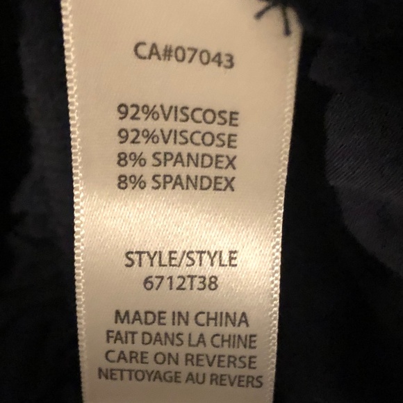 Tie front long sleeve shirt - Picture 5 of 5